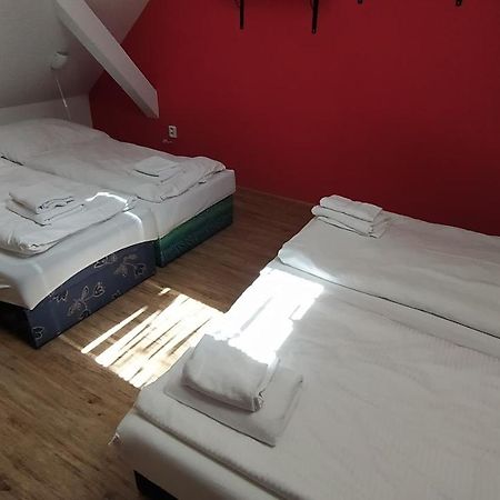 Hotel Hospodarsky Dvur Bohuslavice Telč Buitenkant foto